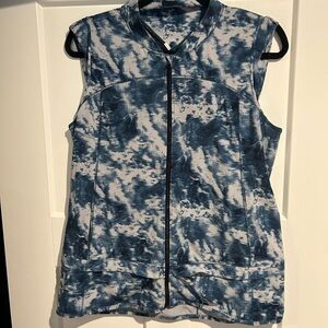 Lululemon Light speed Blue and White Sleeveless Zip-Up Vest Size Large